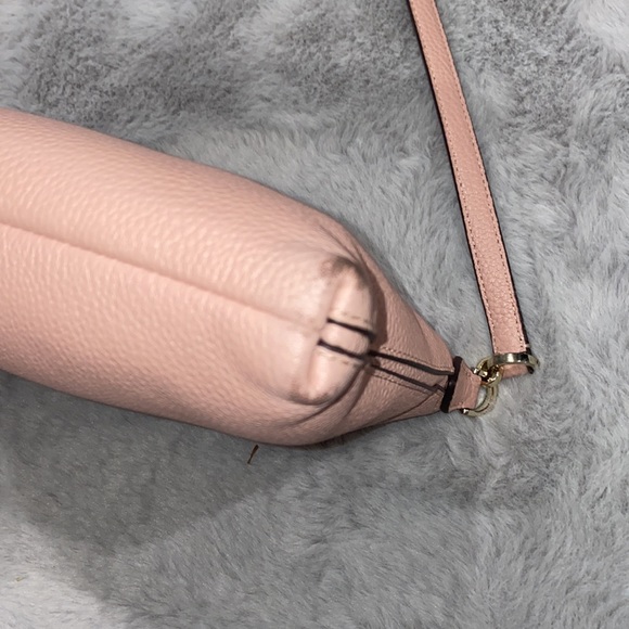 Kate Spade crossbody purse - Picture 3 of 6